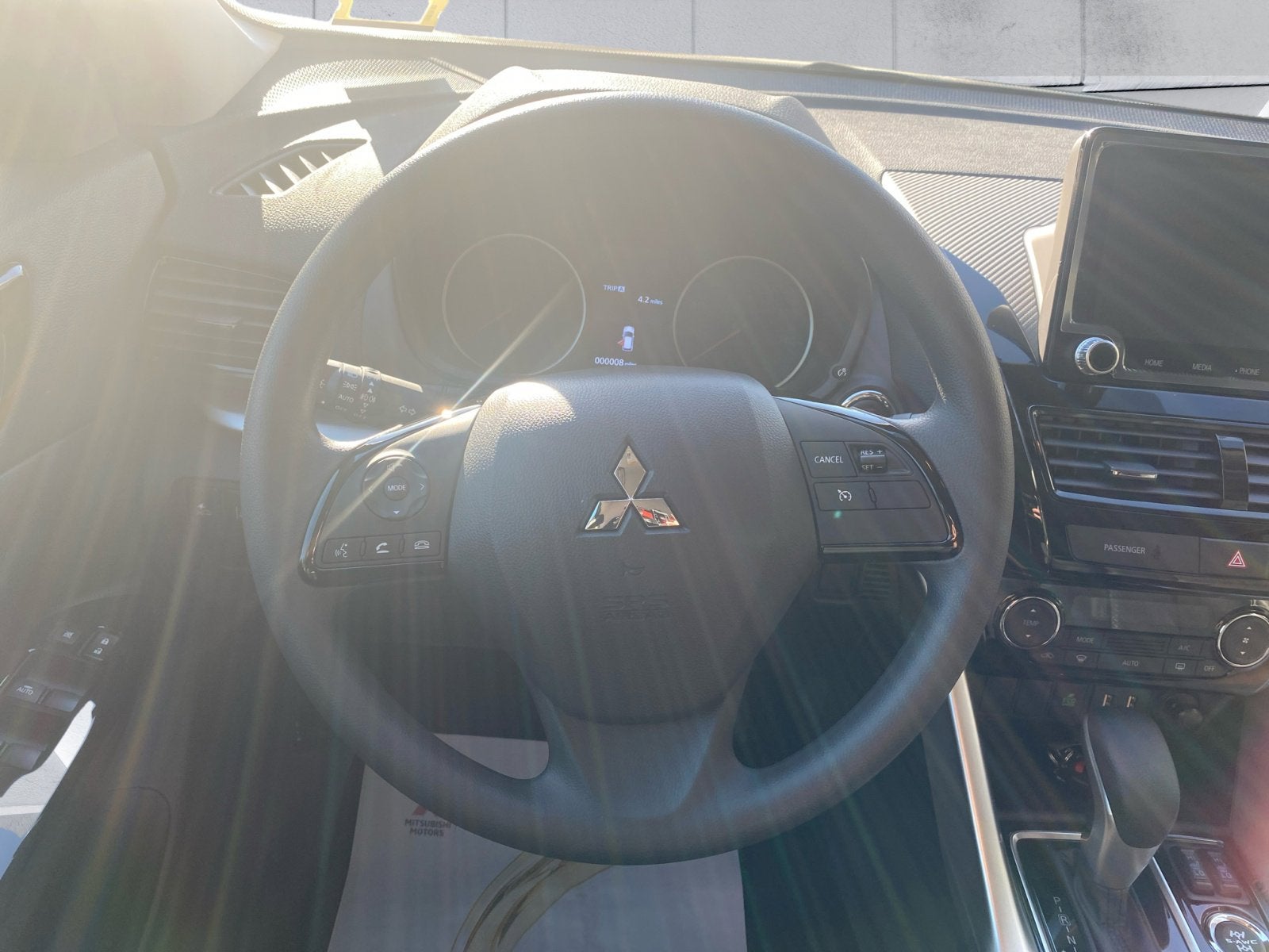 2025 Mitsubishi Eclipse Cross LE