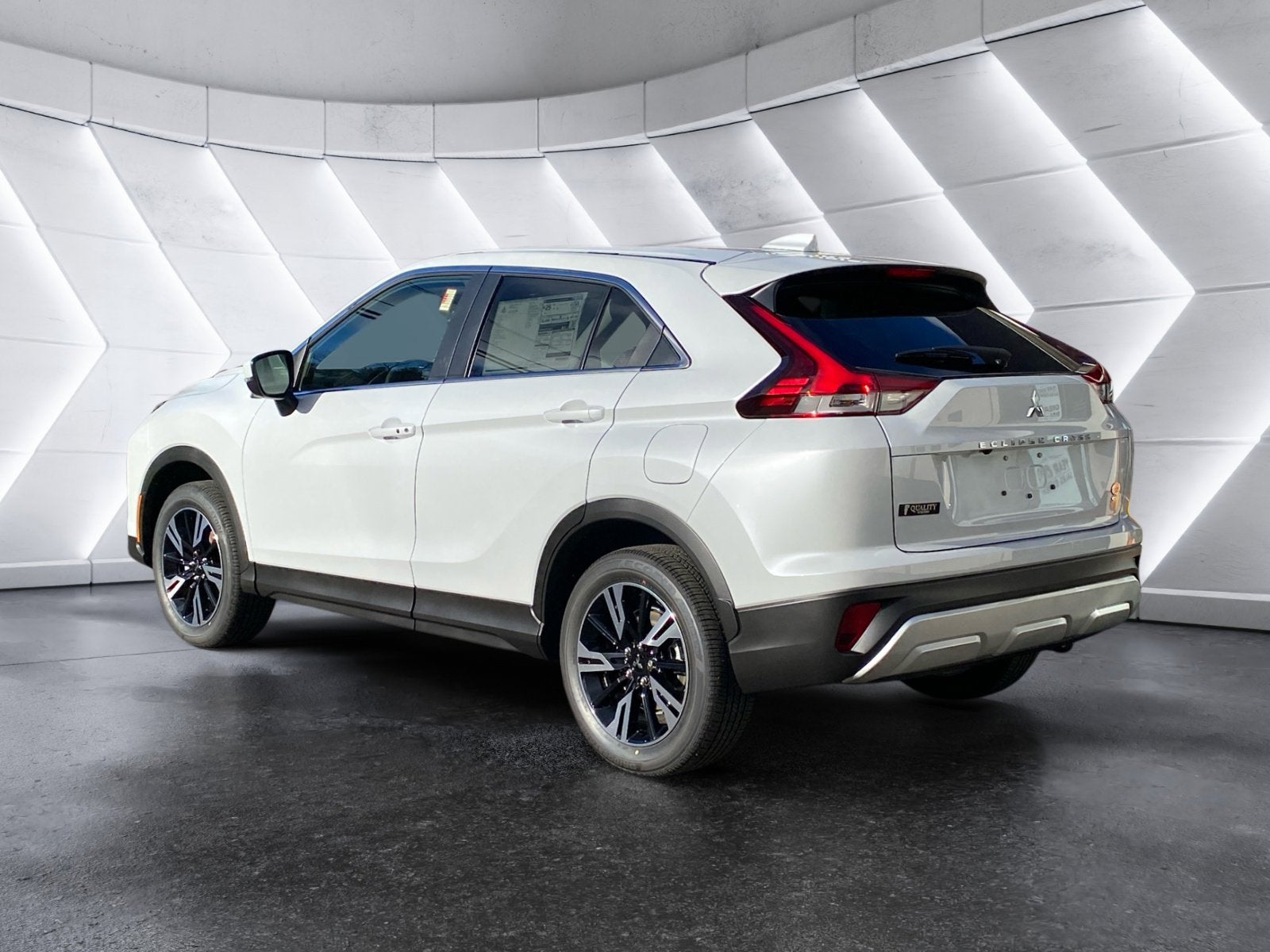 2026 Mitsubishi Eclipse Cross SE