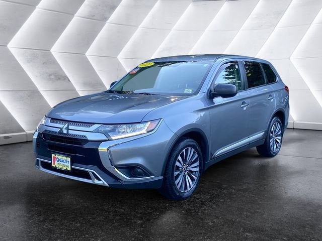 Used 2020 Mitsubishi Outlander ES with VIN JA4AZ3A37LZ013505 for sale in Saint Johnsbury, VT