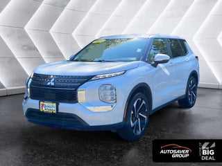 2022 Mitsubishi Outlander ES