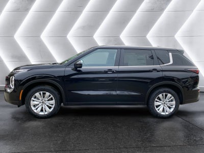 2026 Mitsubishi Outlander ES