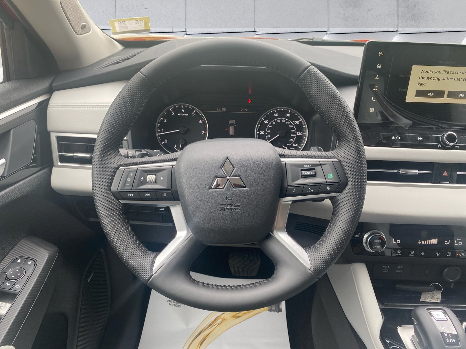 2025 Mitsubishi Outlander SE