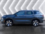 2025 Mitsubishi Outlander Base