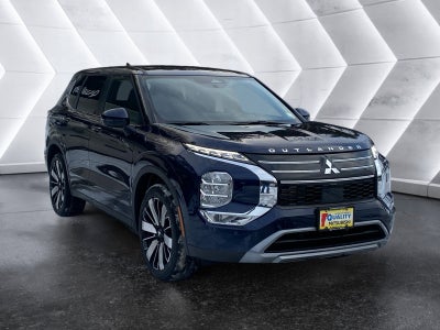 2026 Mitsubishi Outlander SE