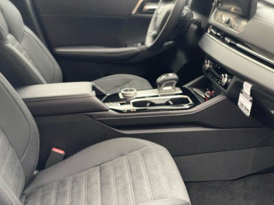 2027 Mitsubishi Outlander SE
