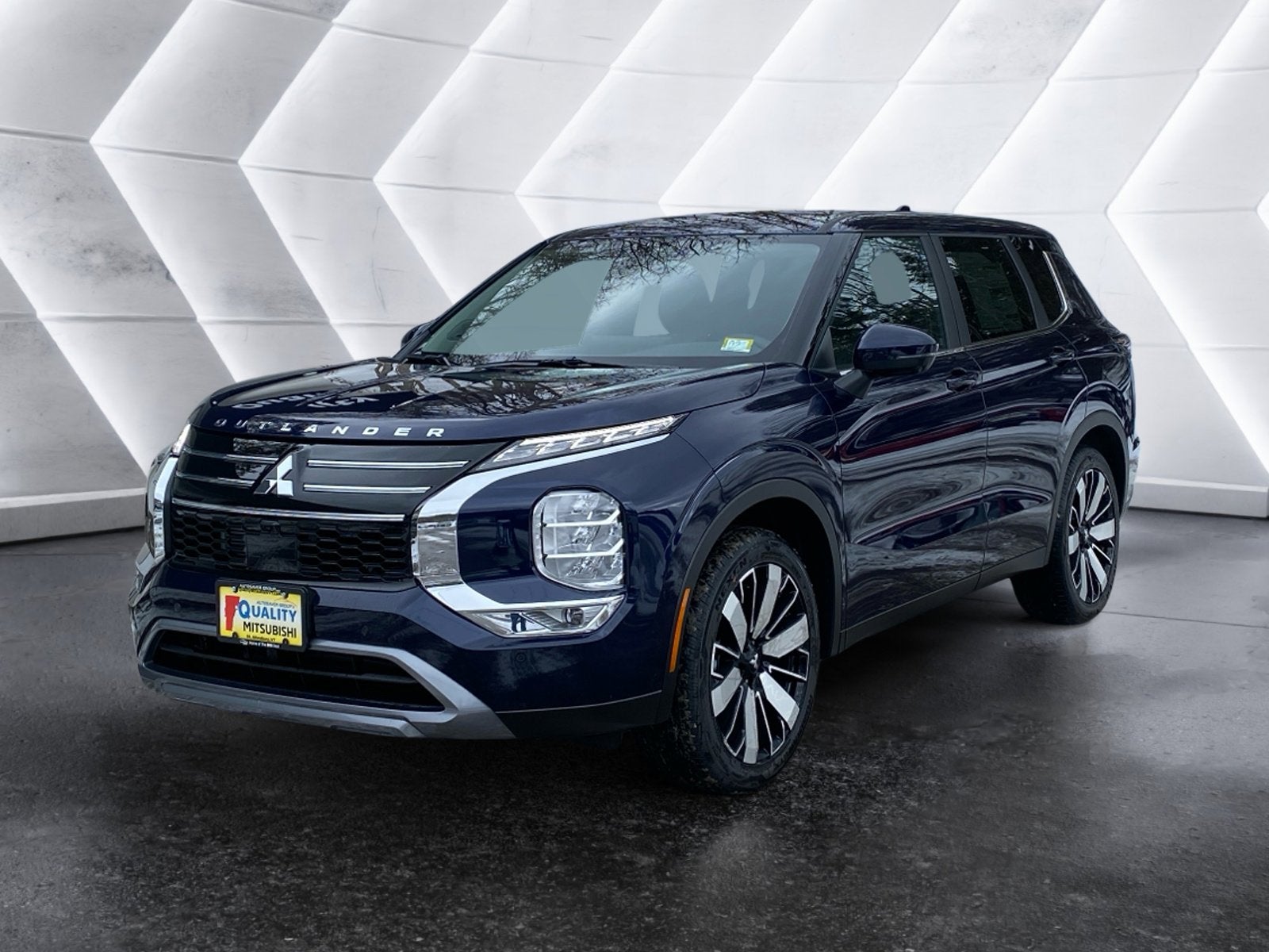 2026 Mitsubishi Outlander SE