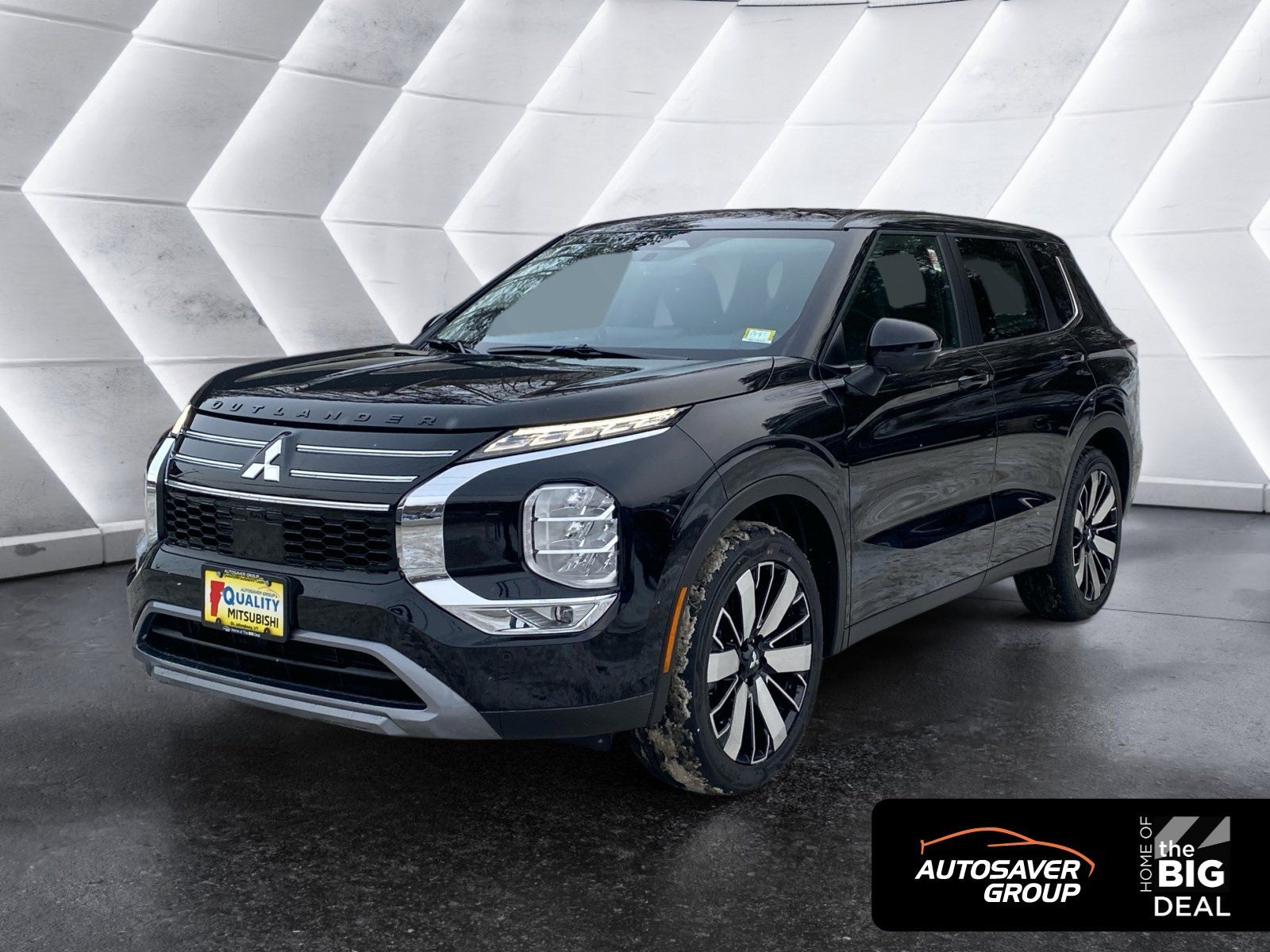 2026 Mitsubishi Outlander SE