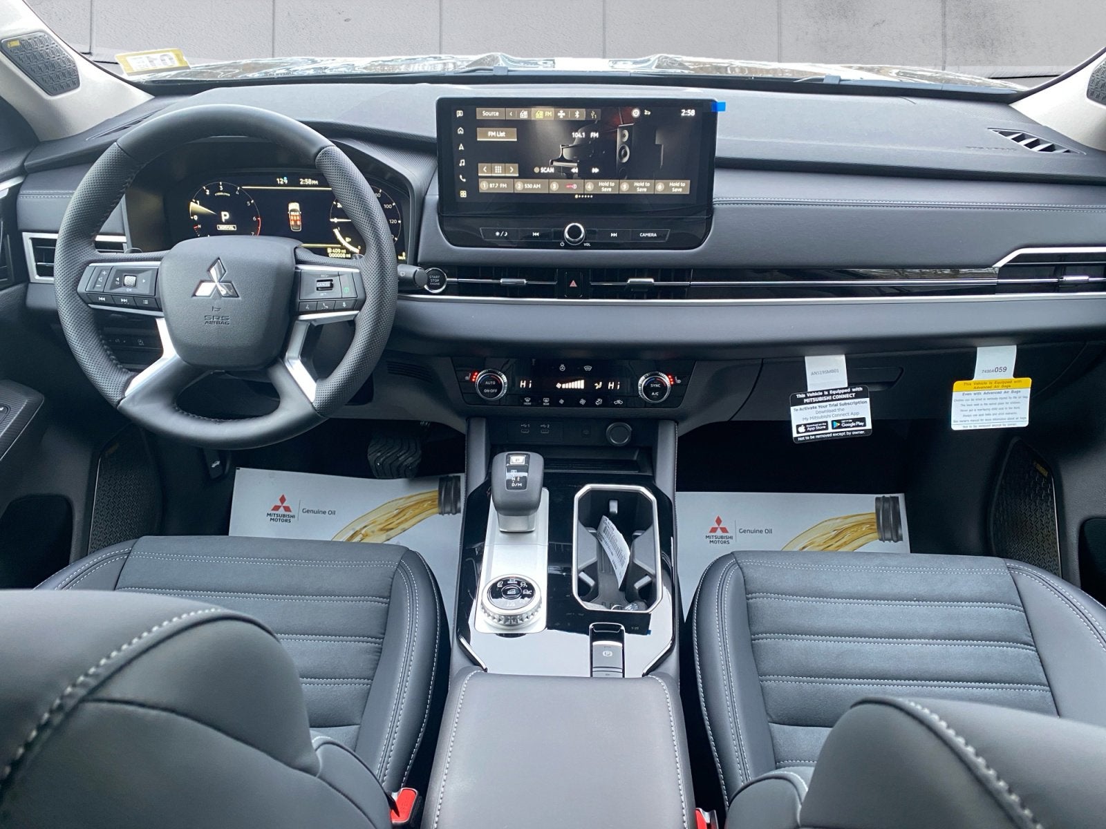 2026 Mitsubishi Outlander SE