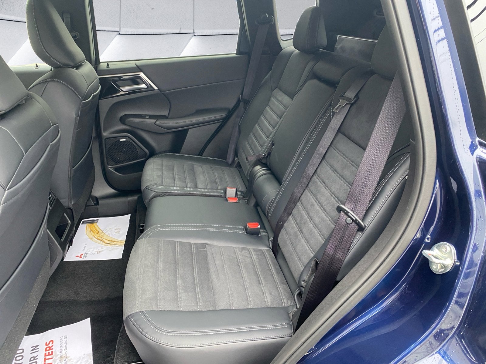 2026 Mitsubishi Outlander SE