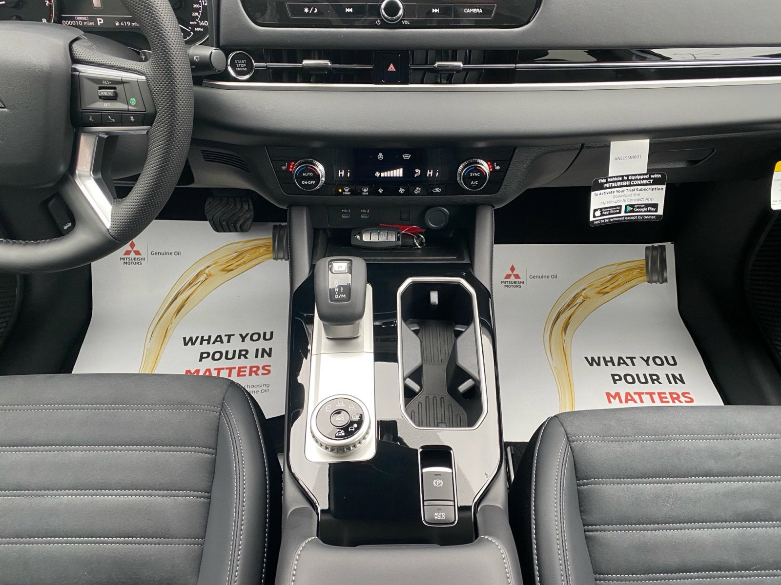 2026 Mitsubishi Outlander SE