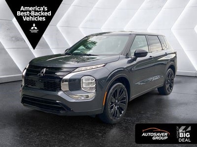 2026 Mitsubishi Outlander LE