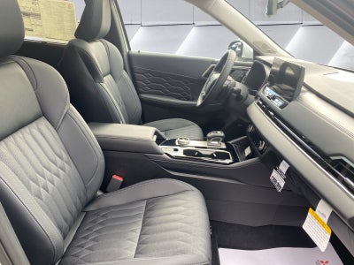 2025 Mitsubishi Outlander SEL