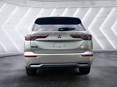 2025 Mitsubishi Outlander SEL