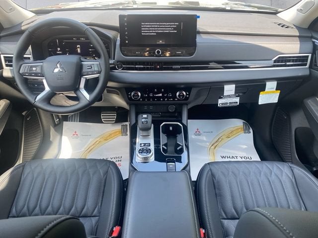 2026 Mitsubishi Outlander Plug-In Hybrid SEL