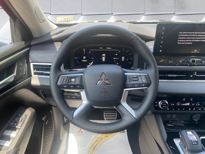 2026 Mitsubishi Outlander Plug-In Hybrid SEL
