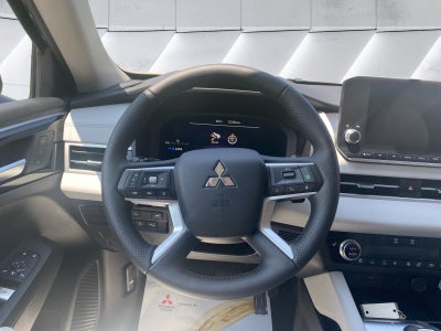 2025 Mitsubishi Outlander Plug-In Hybrid SEL