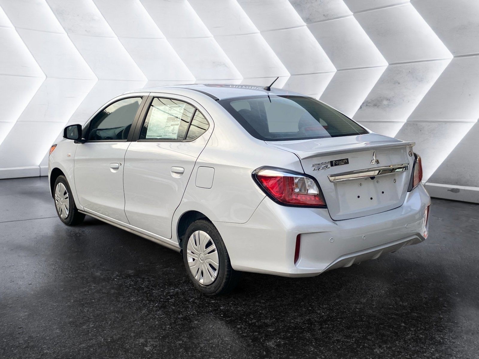 2024 Mitsubishi Mirage G4 ES
