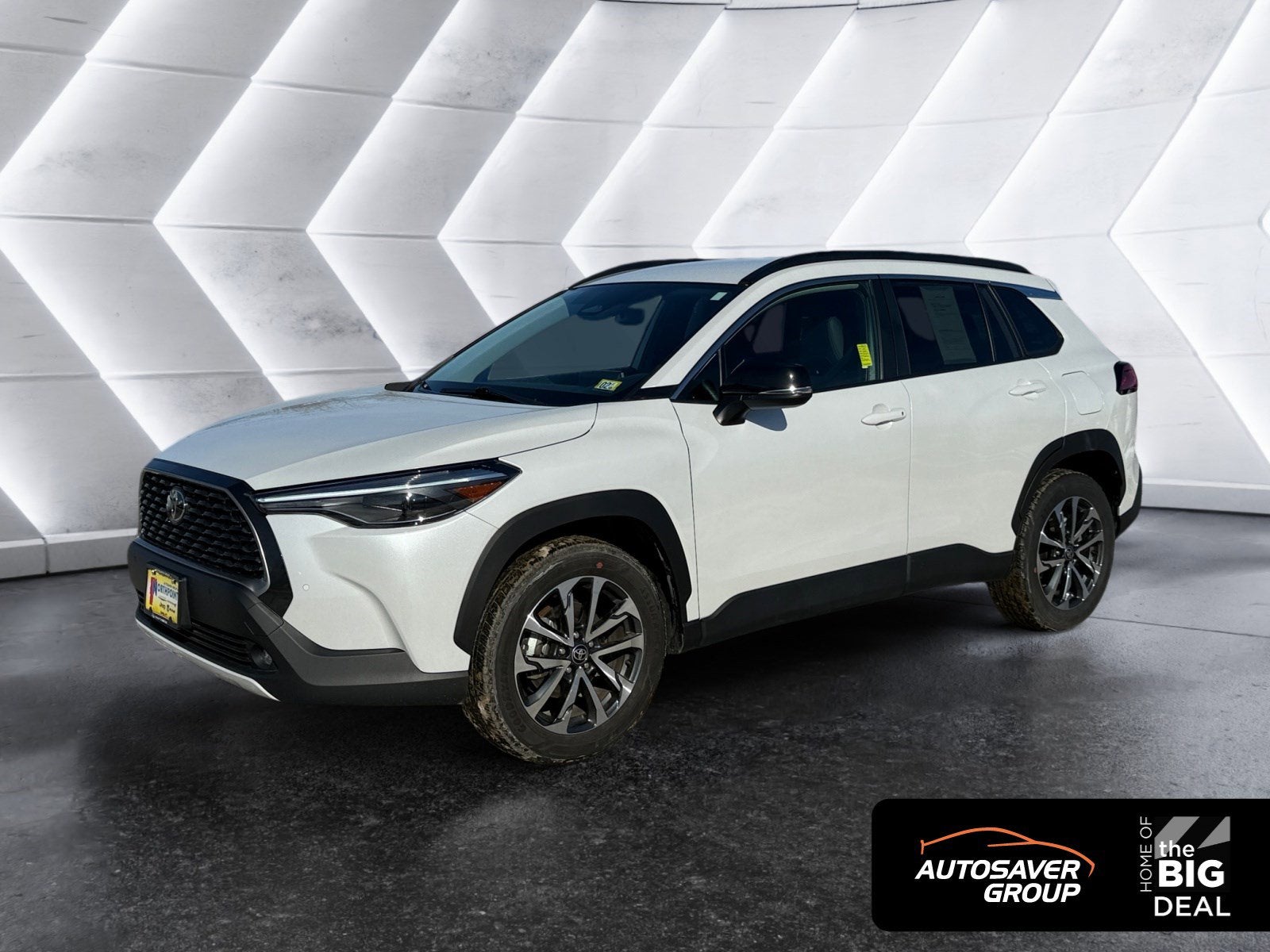 2025 Toyota Corolla Cross XLE