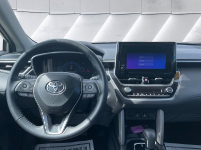 2025 Toyota Corolla Cross XLE