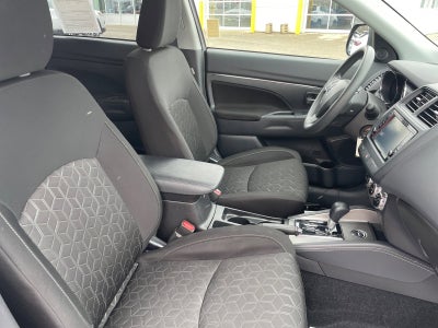 2025 Mitsubishi Outlander Sport ES