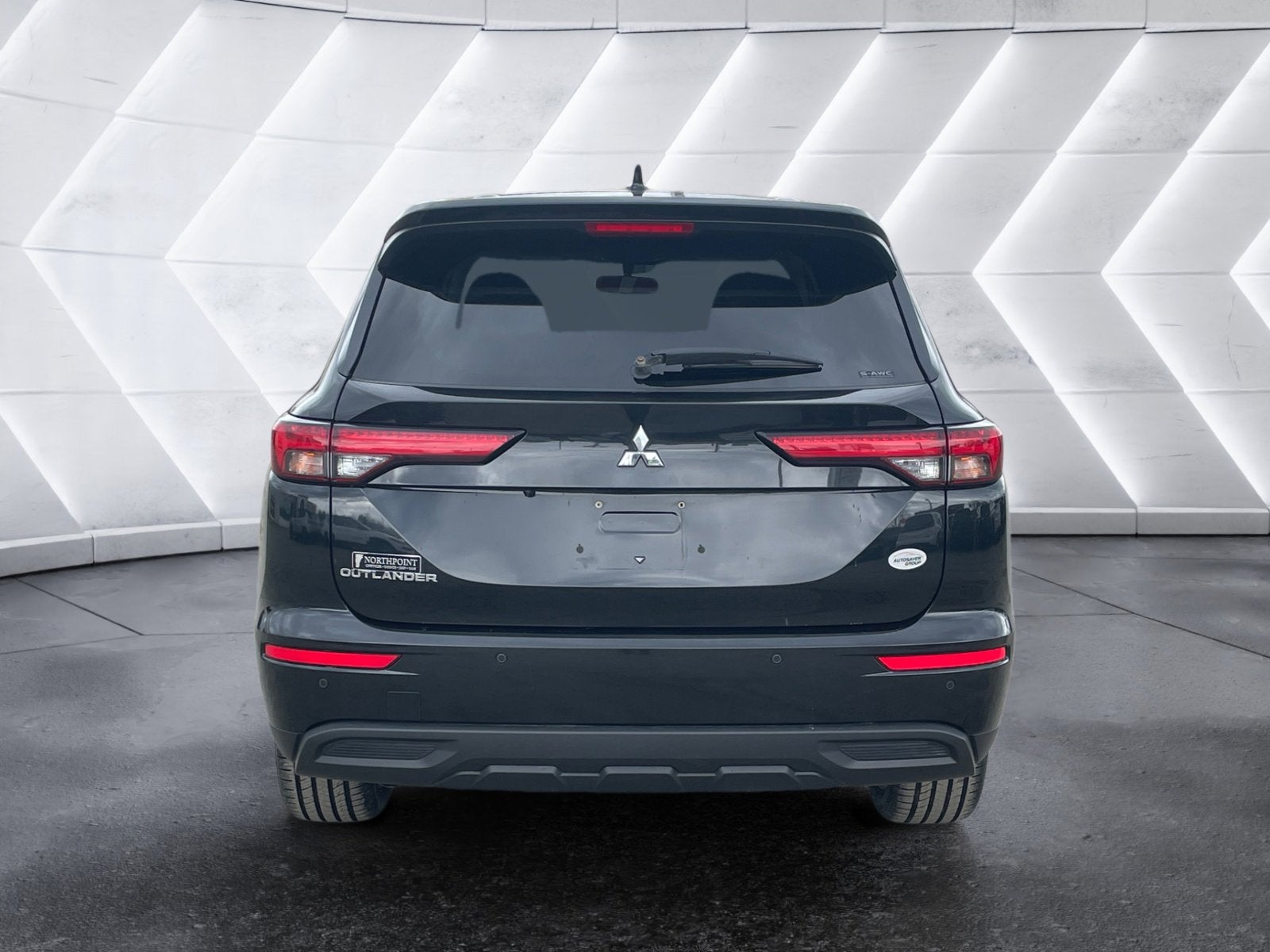 2022 Mitsubishi Outlander ES