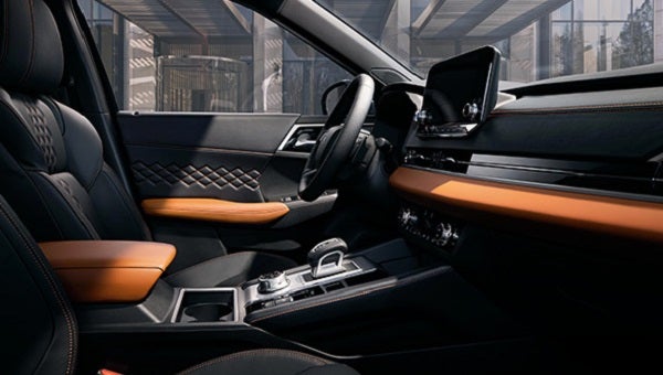 2023 Outlander Interior | Quality Mitsubishi in St. Johnsbury VT